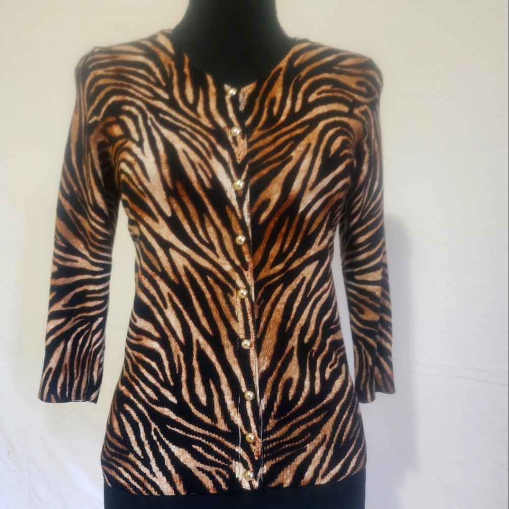 White house Black Market sweater, Size  xs